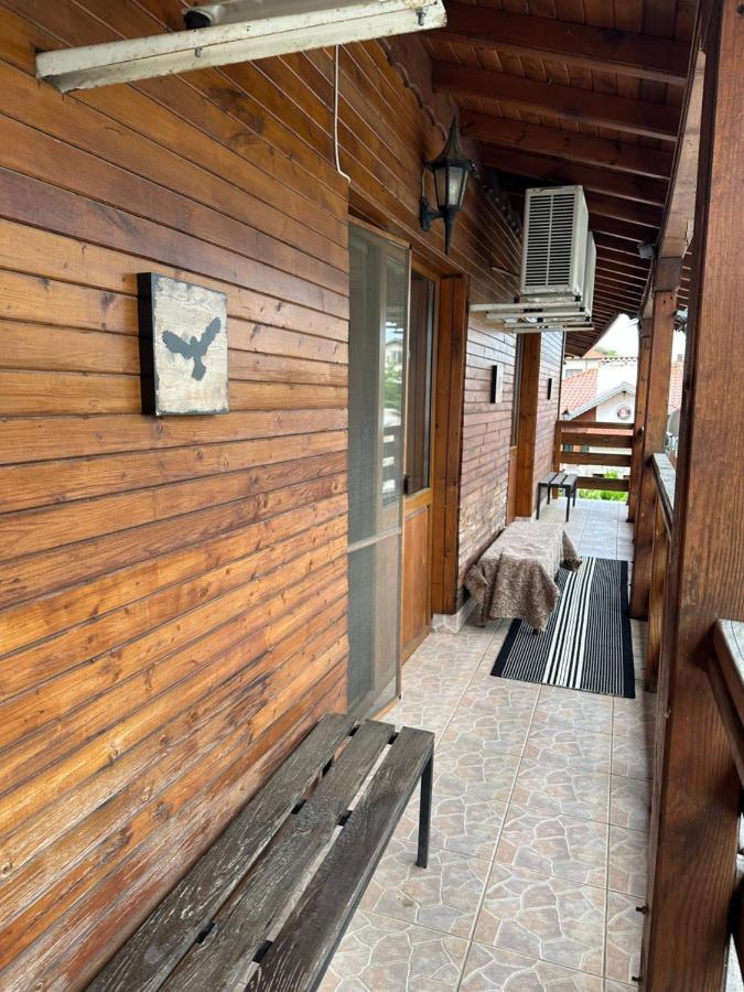 Villa Le Cinema Shiroki Dol Exteriér fotografie